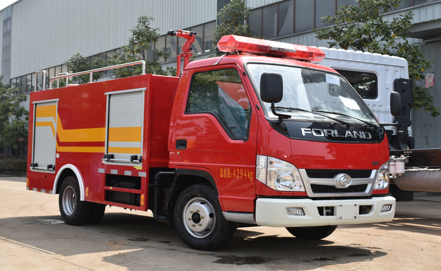 消防車(chē)廠(chǎng)家說(shuō)說(shuō)小型和微型消防車(chē)有哪些優(yōu)勢(shì)？